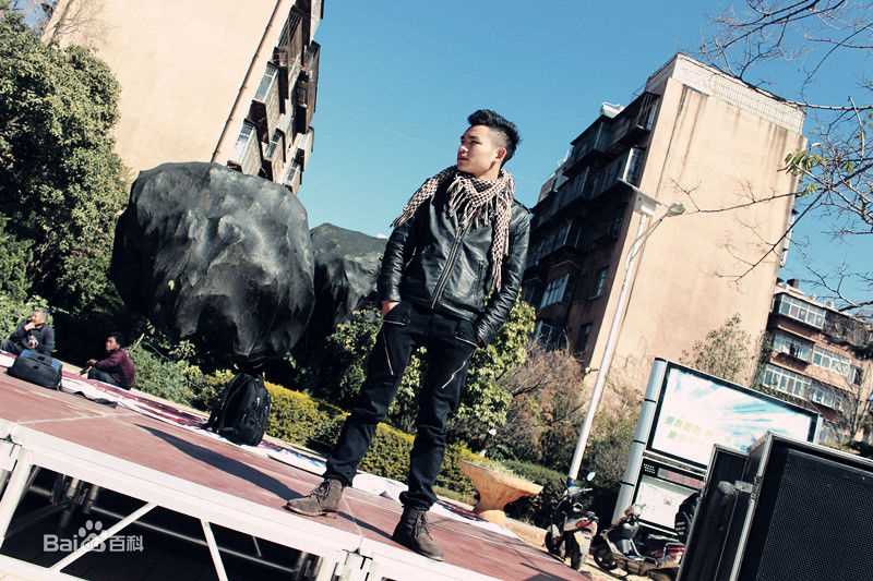 郭松(Dyson)的生活照生活照相册