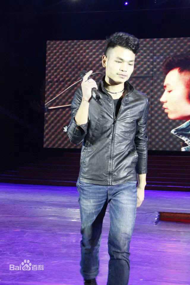 郭松(Dyson)的演出现场前后照片