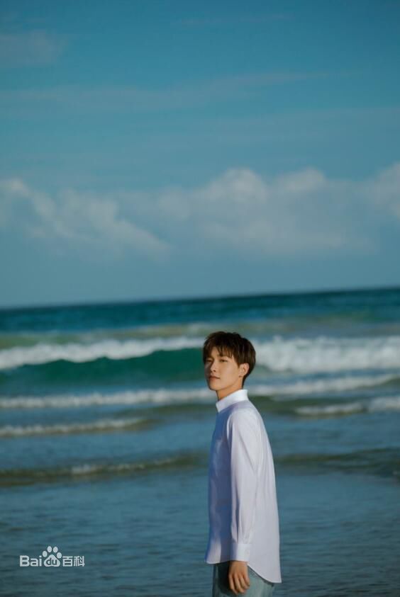 邢昭林生活照性感图片图集