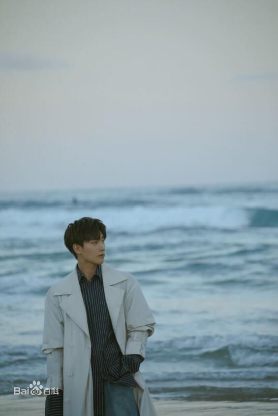 邢昭林生活照性感图片图集