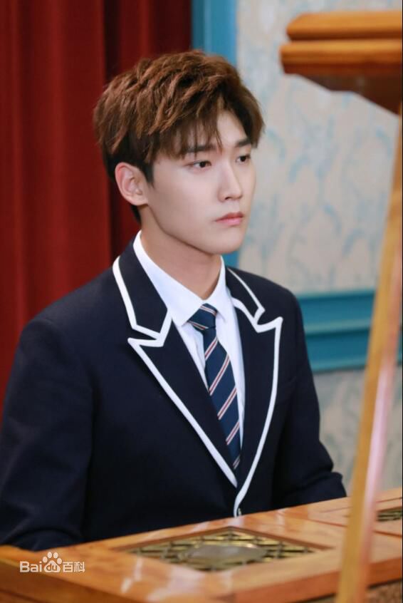 邢昭林活动性感图片壁纸