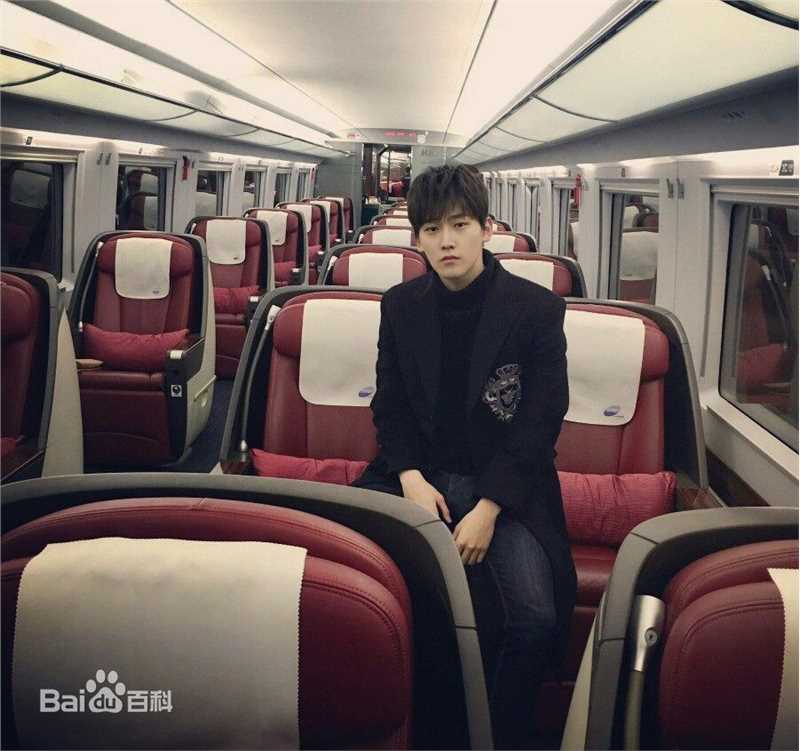 邢昭林前后照片