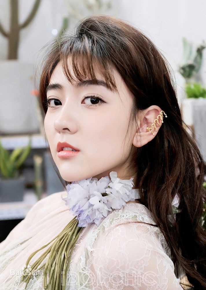 梁洁最新丛林图集