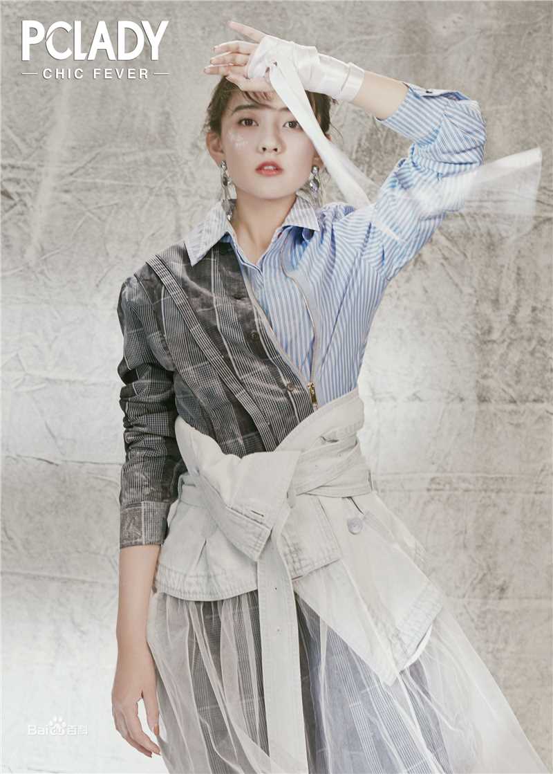 梁洁PCLADY前后照片