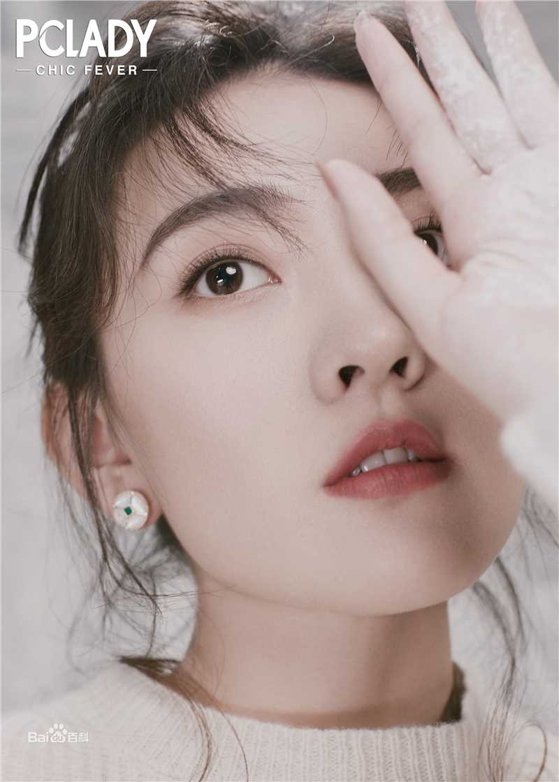 梁洁PCLADY前后照片