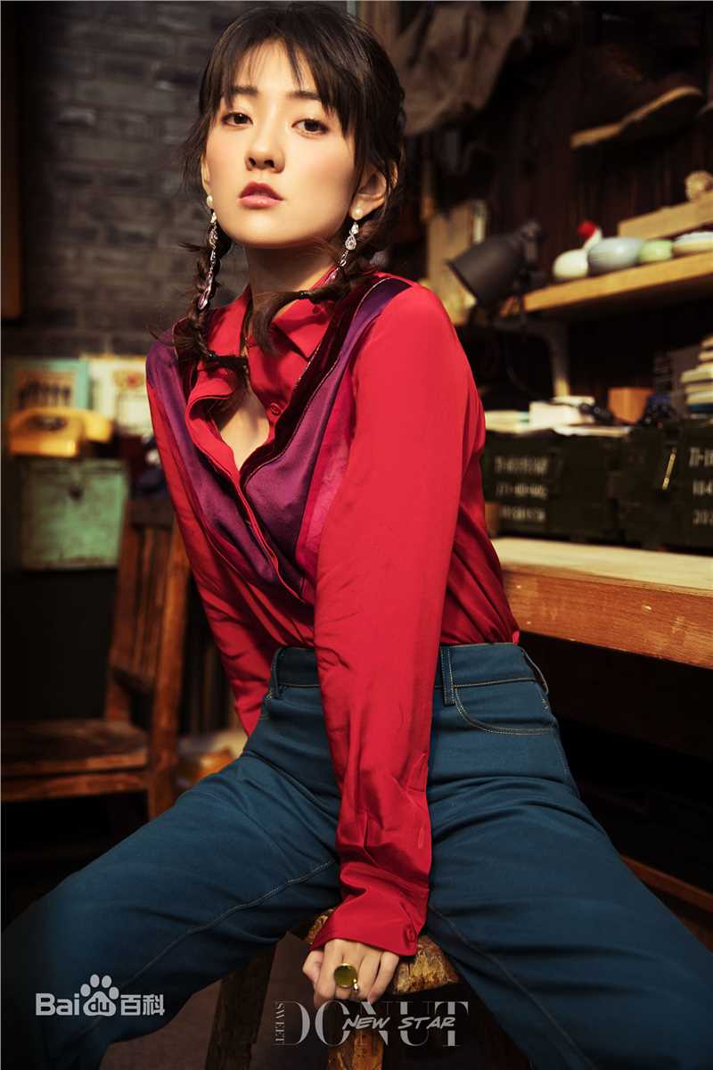 梁洁甜麦圈前后照片