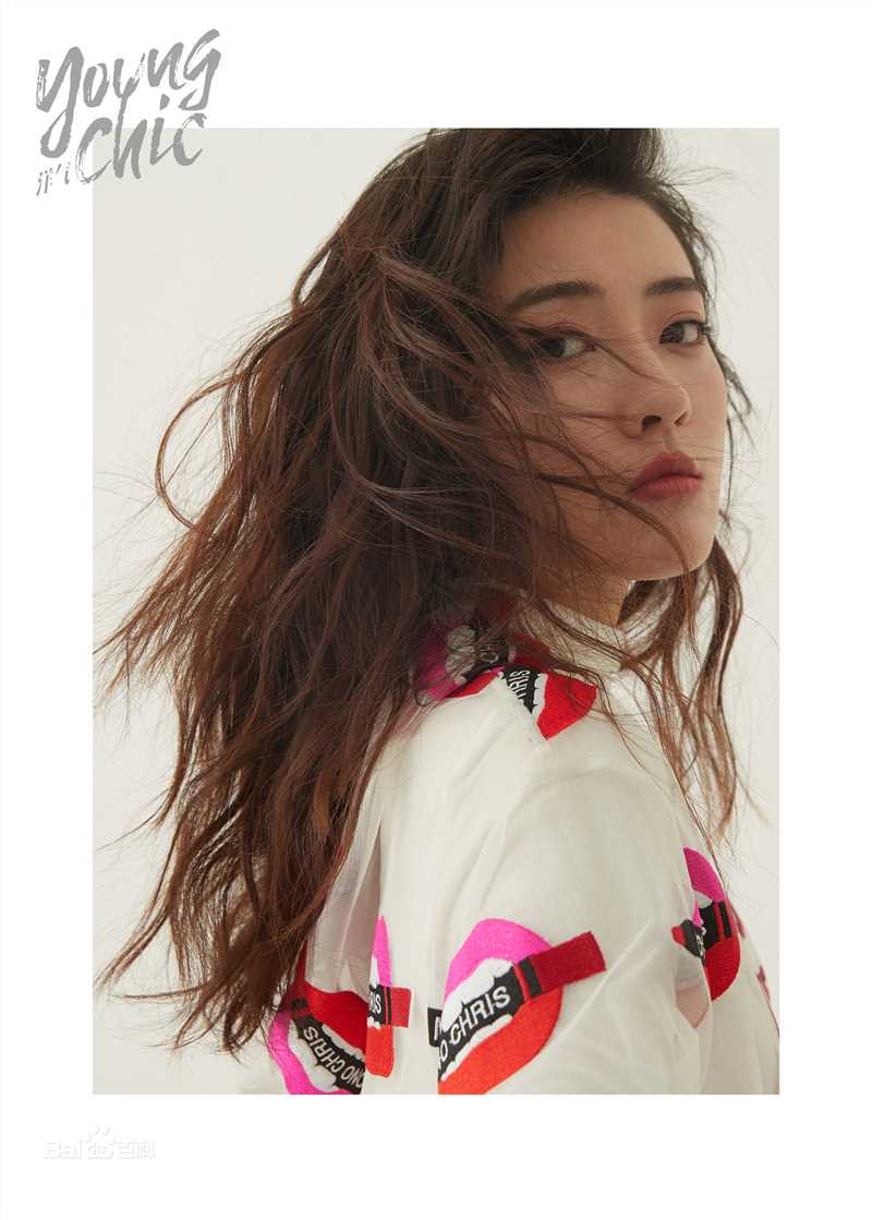 梁洁洋气生活照相册