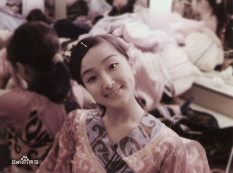 殷叶子早期照片壁纸壁纸