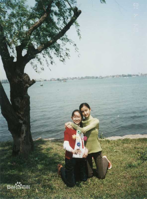 殷叶子早期照片壁纸壁纸