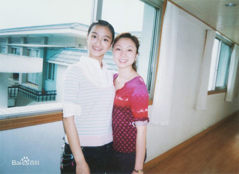 殷叶子早期照片壁纸壁纸