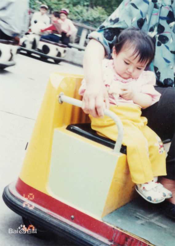 殷叶子早期照片壁纸壁纸