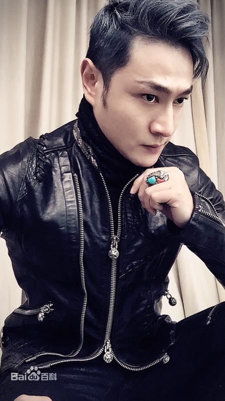 张明明最新图集