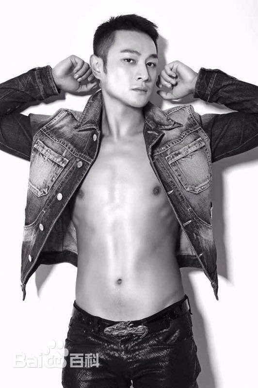 张明明最新图集