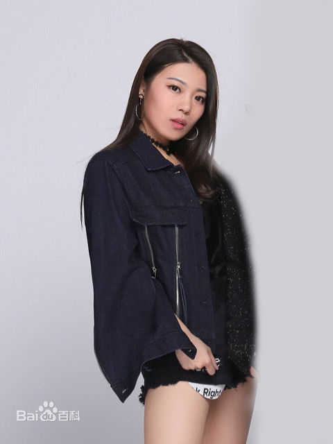 最优质张馨月生活照