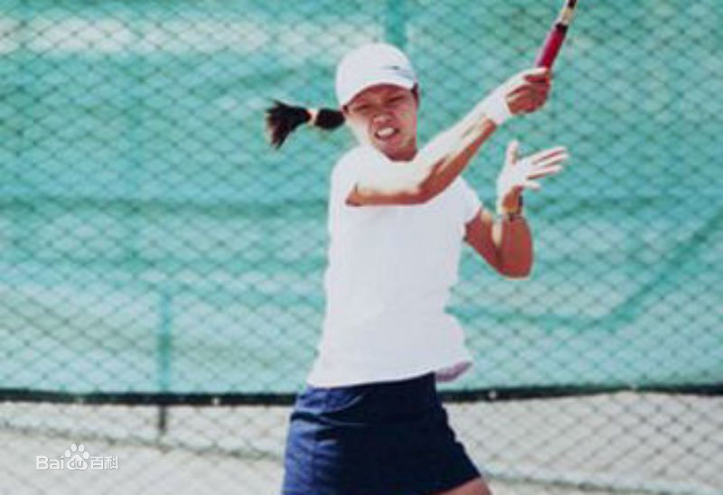 李娜(Li Na)2004年广州网球公开赛冠军图片图册