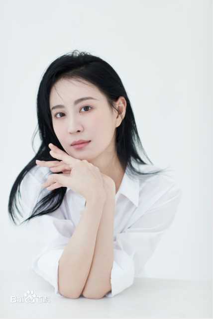 最新王乐君壁纸