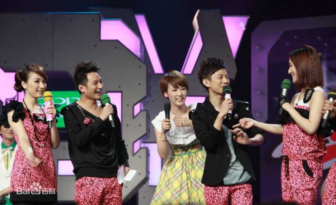 谢楠(Iola)2010.6.5  快乐大本营前后照片