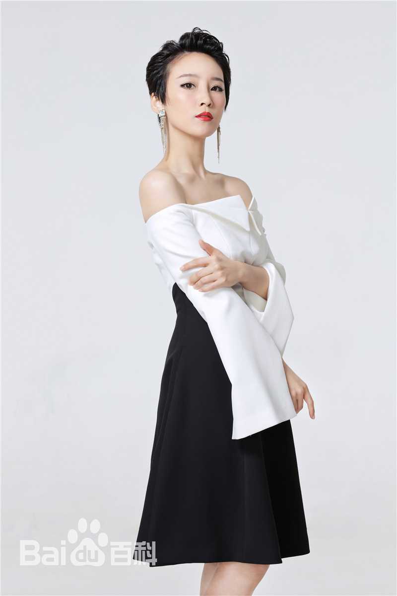 谢楠(Iola)最新图集