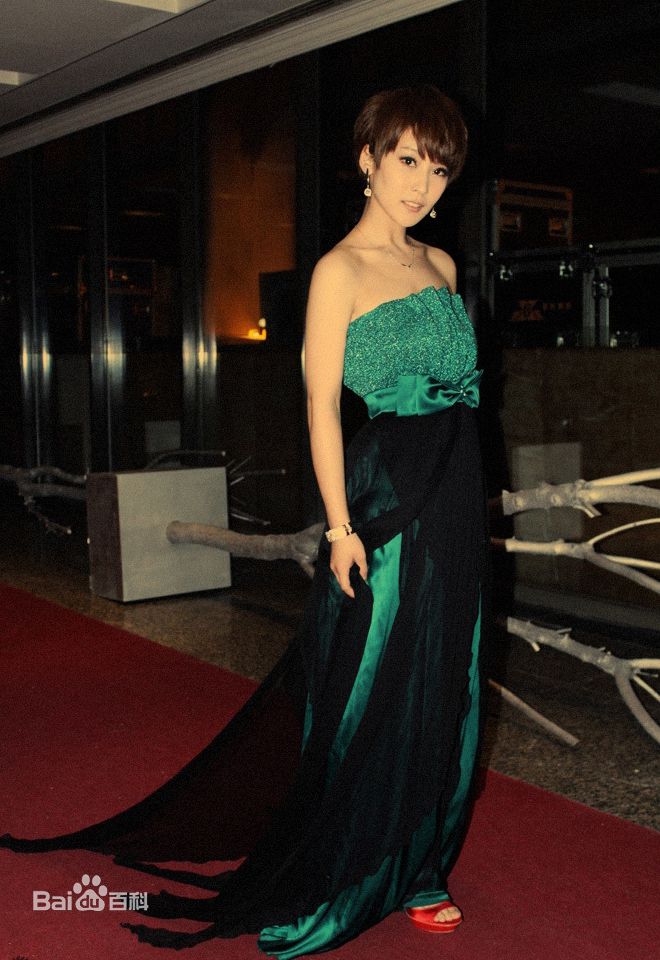 高清谢楠(Iola)精彩图册