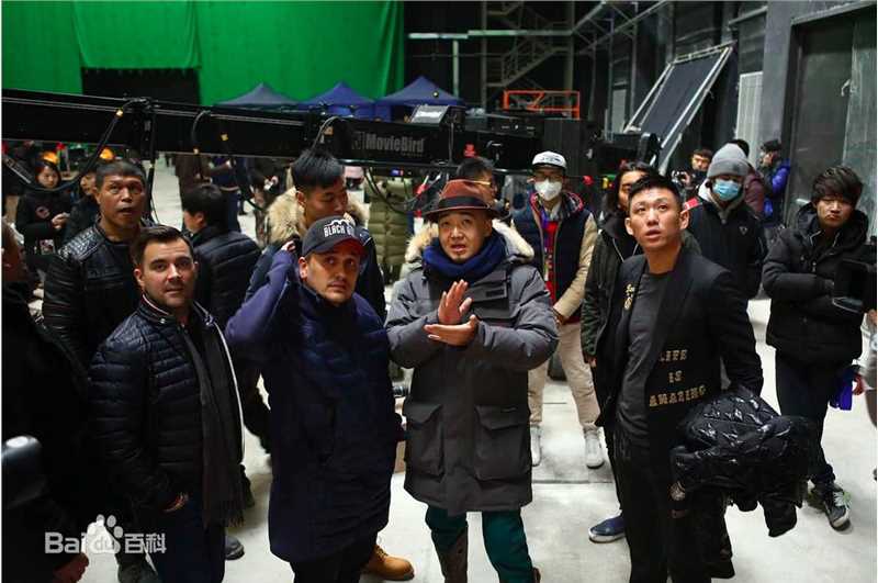 张翀片场照图片图集