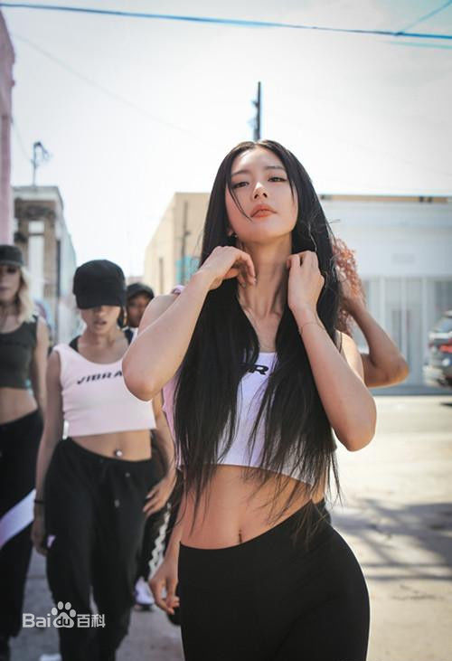 李成敏(CLARA LEE、克拉拉)CLARA运动