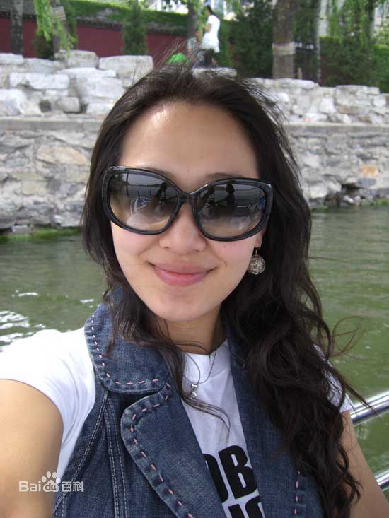 最新秦子越精彩图册