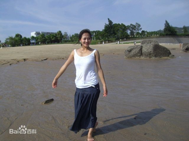 最新秦子越精彩图册