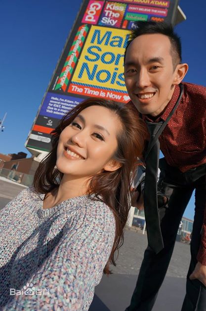 王宇婕(Margaret Wang)和哥哥性感图片图集