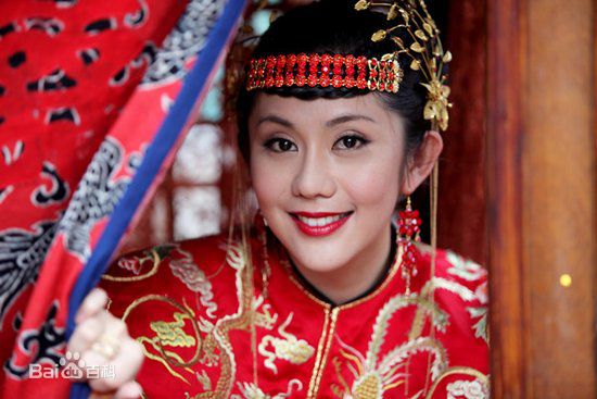 最新王宇婕(Margaret Wang)在流泪的新娘饰演杨梅仙壁纸