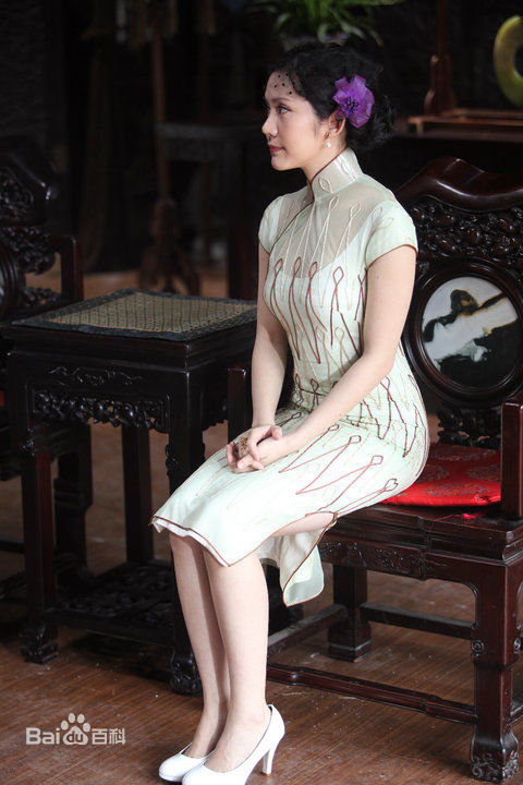 最新王宇婕(Margaret Wang)在流泪的新娘饰演杨梅仙壁纸