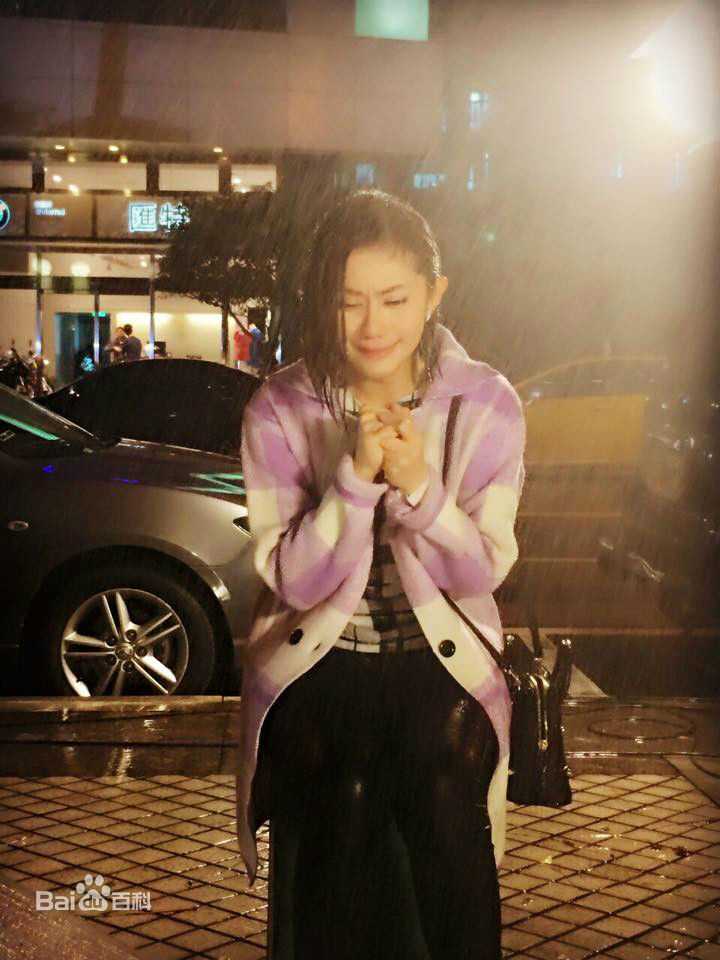 王宇婕(Margaret Wang)2015年1月份新戏世间情饰演王晶晶图册