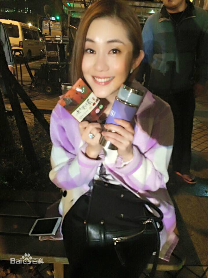 王宇婕(Margaret Wang)2015年1月份新戏世间情饰演王晶晶图册