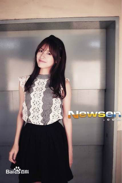 崔智友（本名）(，Choi JiWoo)智友生活照