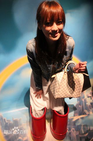 最新姚遥(AMY)壁纸