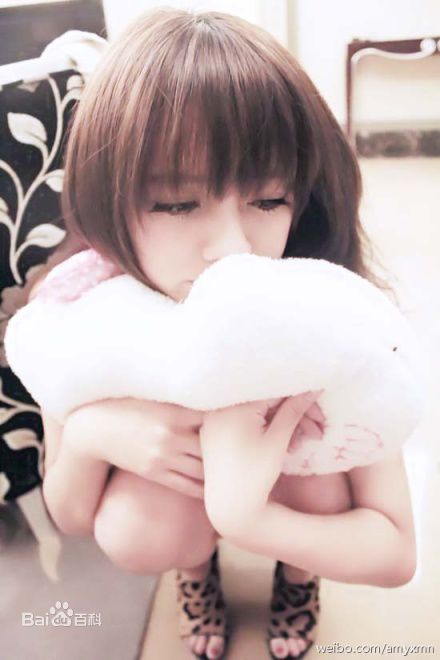 最新姚遥(AMY)壁纸