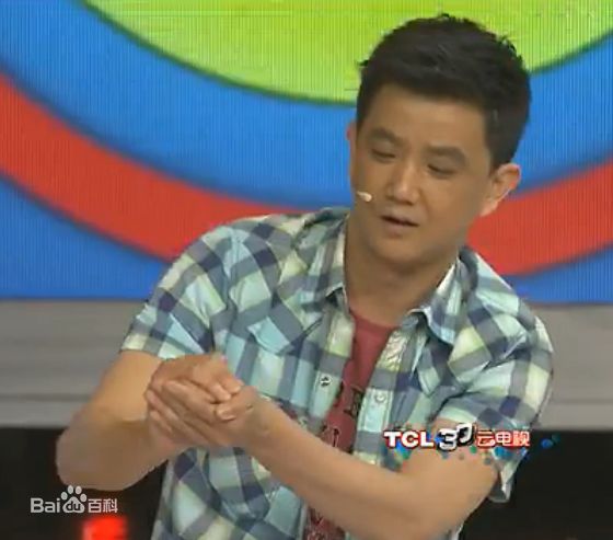 最全李楠在录制《年代秀》中的壁纸