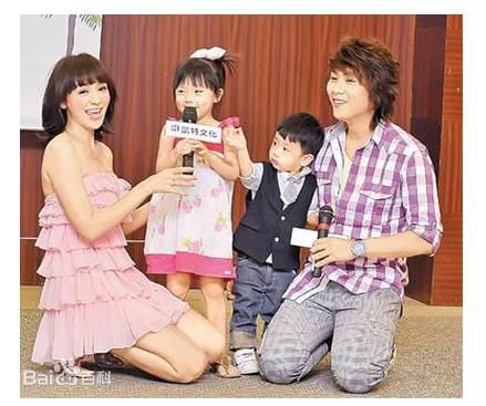 季芹(Chi Chin) 王仁甫 家庭照图片图集