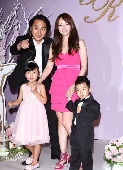 季芹(Chi Chin) 王仁甫 家庭照图片图集