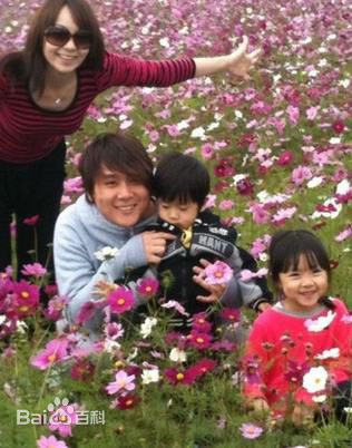 季芹(Chi Chin) 王仁甫 家庭照图片图集