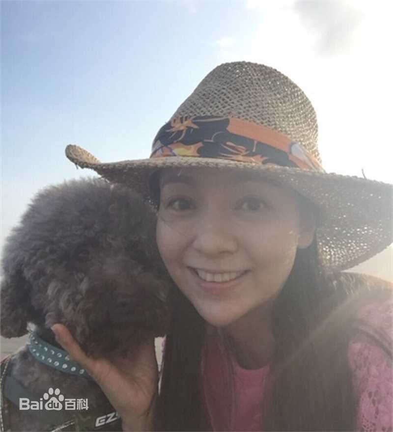 季芹(Chi Chin)生活照图册