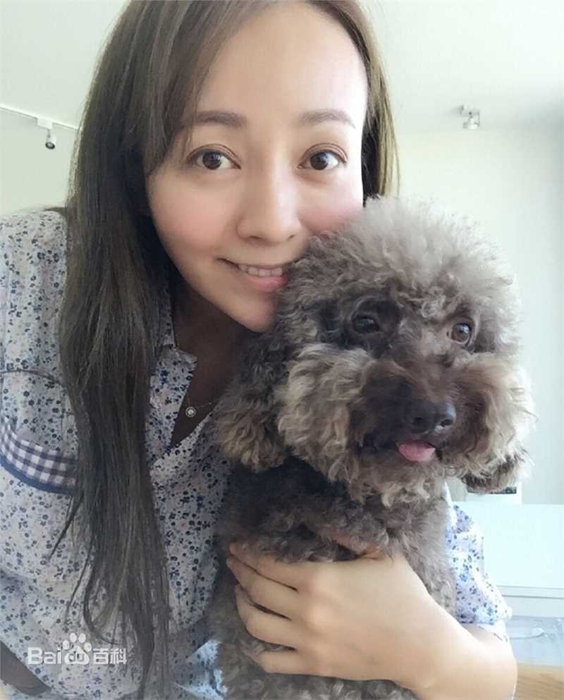 季芹(Chi Chin)生活照图册