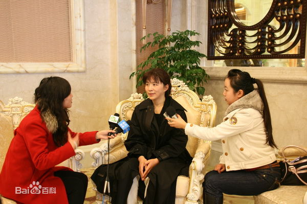 迟蓬_活动照图片图册