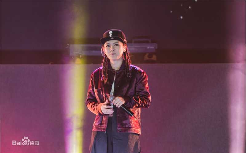 陈梓童(Tifa Chen、A.K.A Queen.T)中国好声音“冠军之夜”西安演唱会 生活照