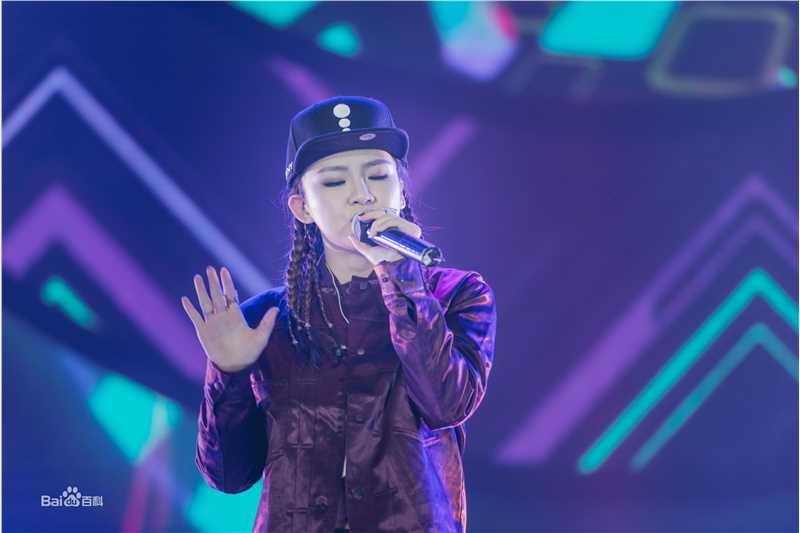 陈梓童(Tifa Chen、A.K.A Queen.T)中国好声音“冠军之夜”西安演唱会 生活照