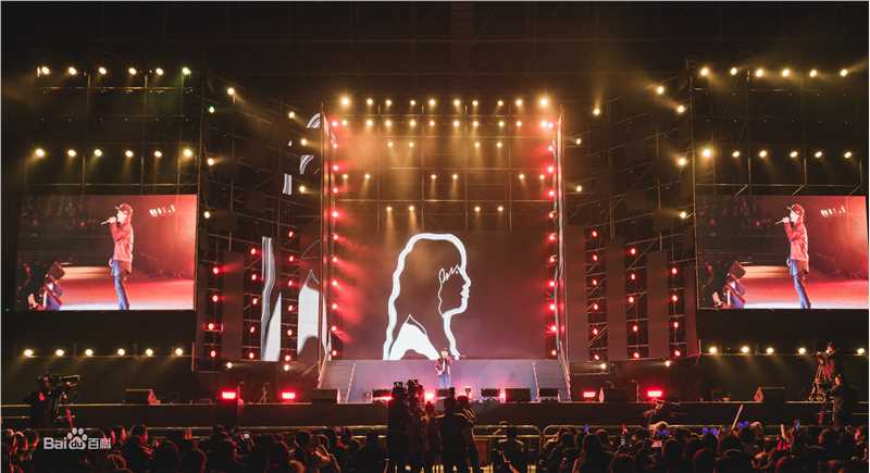 陈梓童(Tifa Chen、A.K.A Queen.T)中国好声音“冠军之夜”西安演唱会 生活照