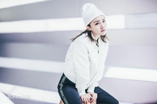 陈梓童(Tifa Chen、A.K.A Queen.T)最新图集