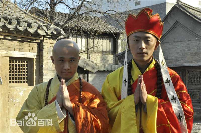 鞭鞭于白水报告老板！贺岁篇生活照