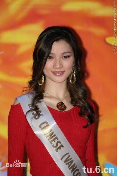 王艺曈(Carrie Wang)选美照片生活照