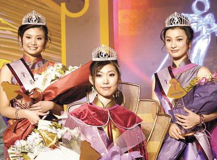 王艺曈(Carrie Wang)选美照片生活照