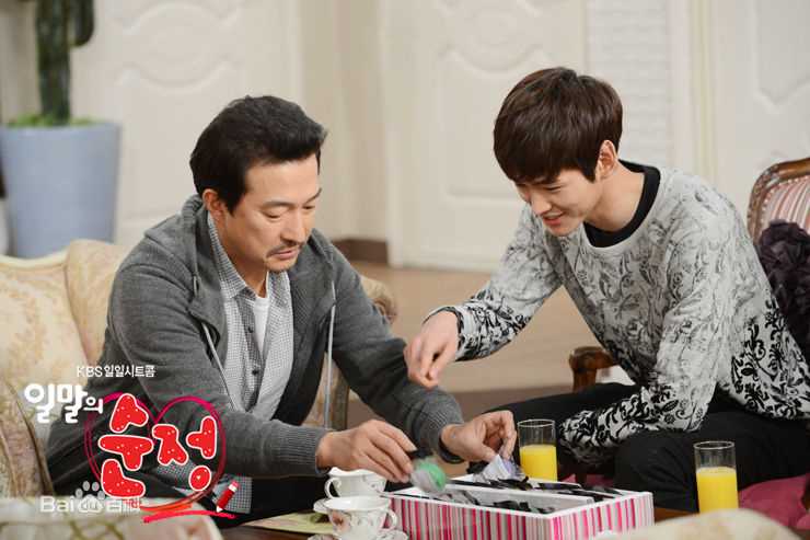 李源根(（Lee Won Keun）)高清剧照